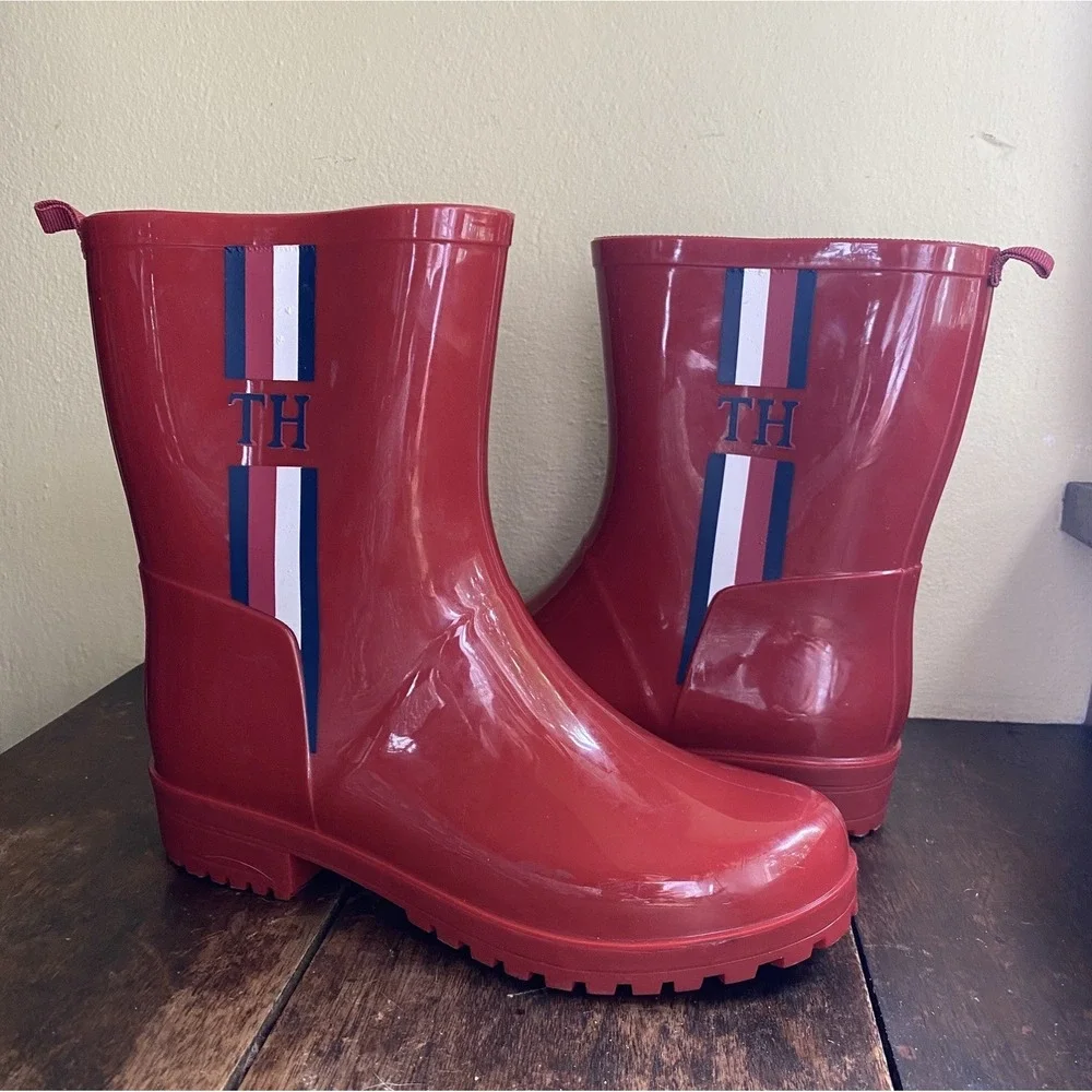 Tommy Hilfiger Women's Red Rain Boots High Gloss Size 8